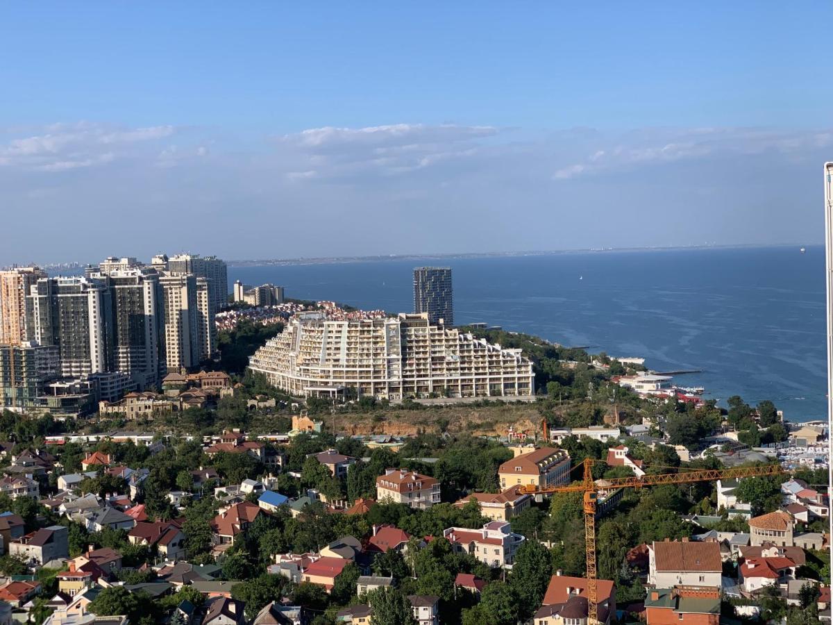 Razor Apartment With Terrace, Kamanina Odessa Dış mekan fotoğraf